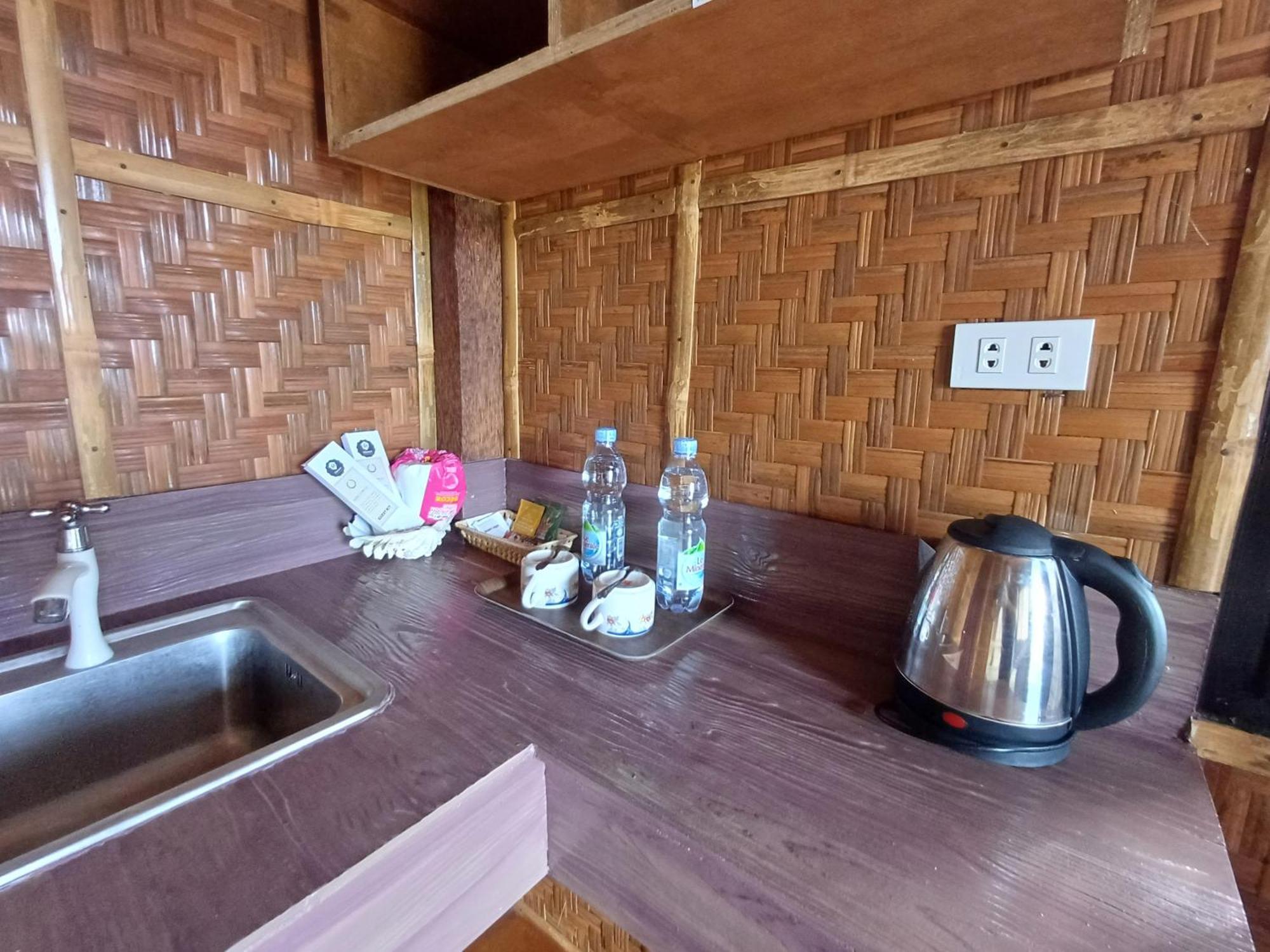 Almare Guest House Siquijor San Juan  Buitenkant foto